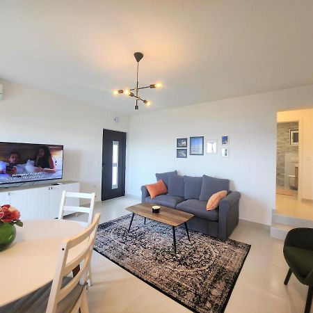 Apartment Big Blue Maslenica Dış mekan fotoğraf